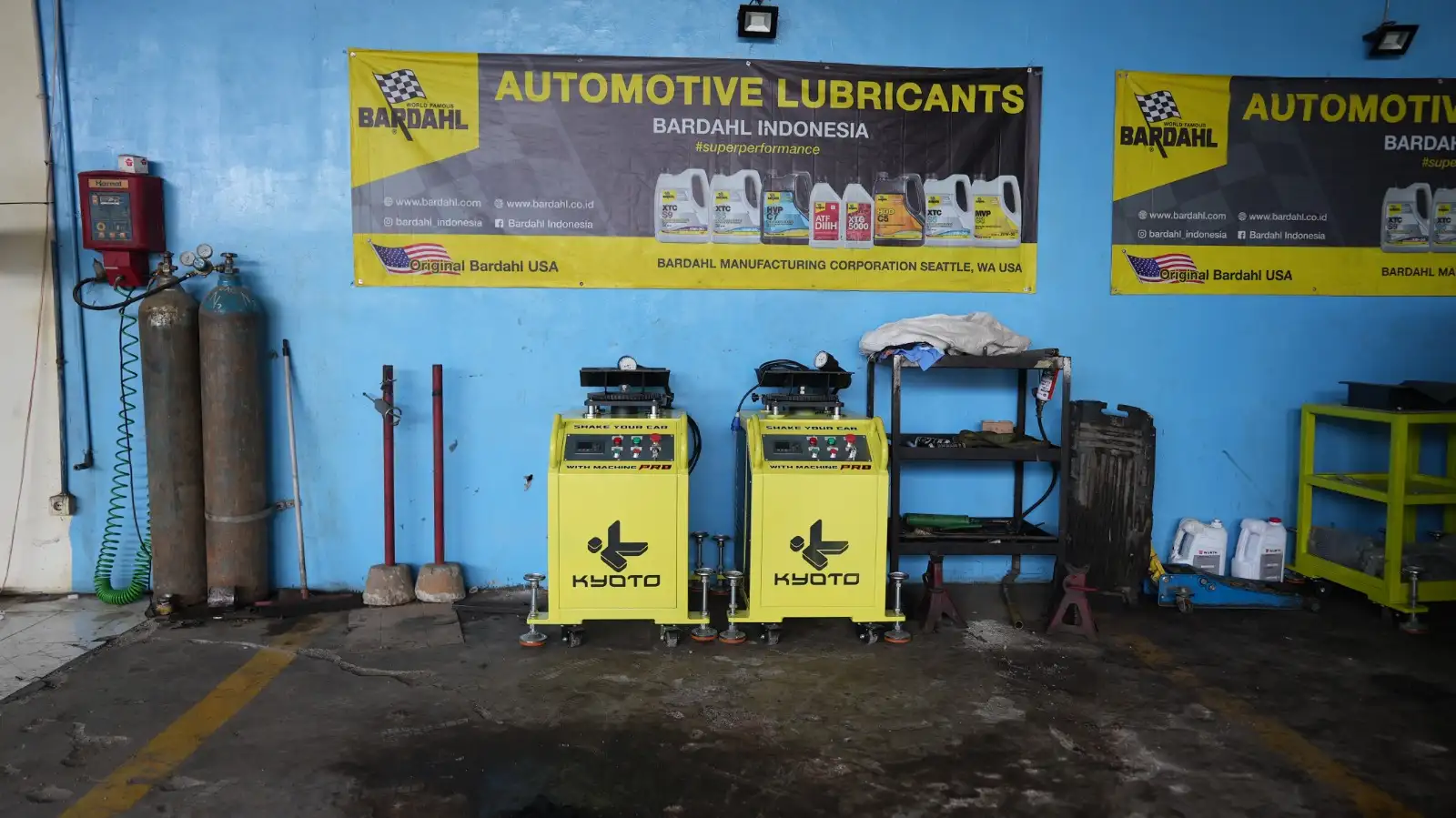 Bunyi Kaki Kaki Mobil (4) Bunyi Kaki Kaki Mobil (4)