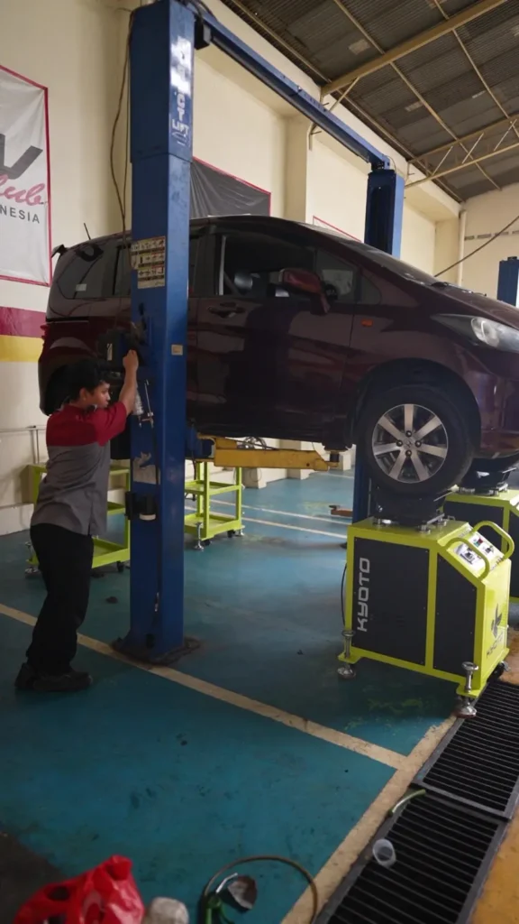 Bengkel Kaki Kaki Mobil Gresik
