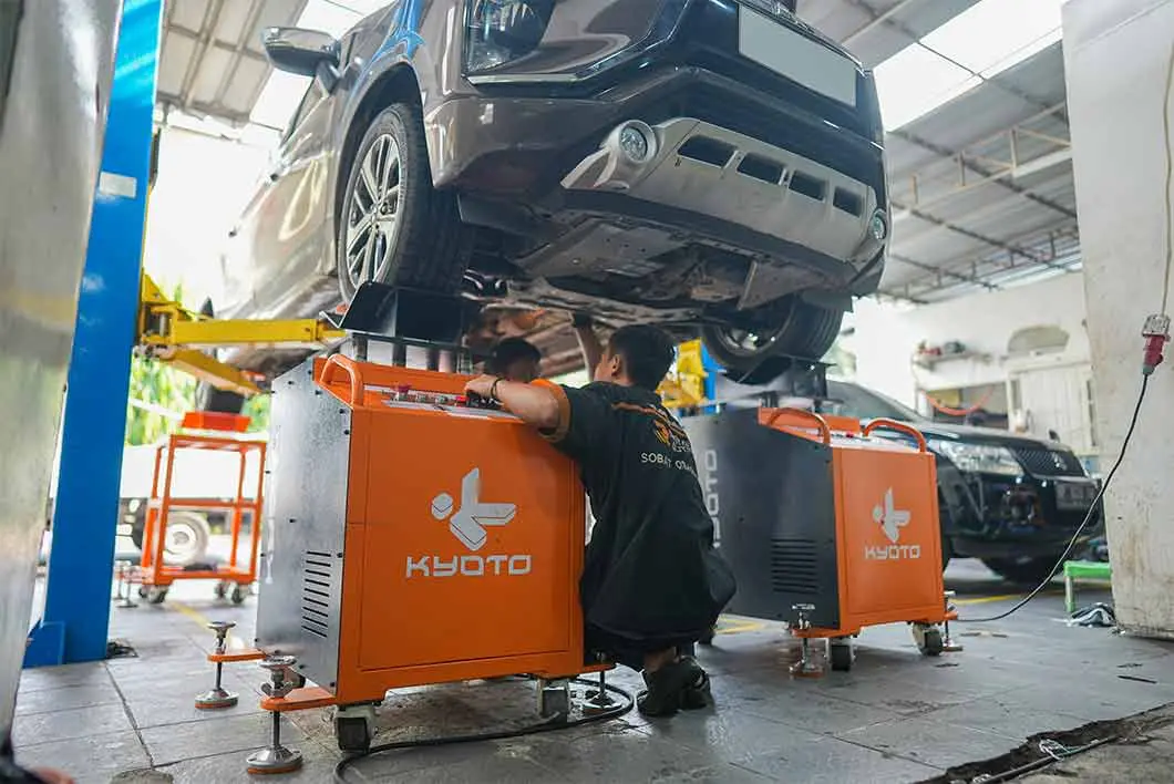 Bunyi Gluduk Pada Mobil