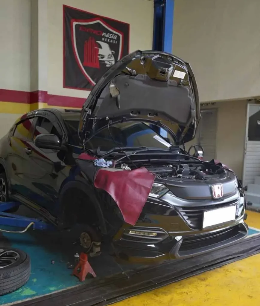 kaki kaki mobil patah