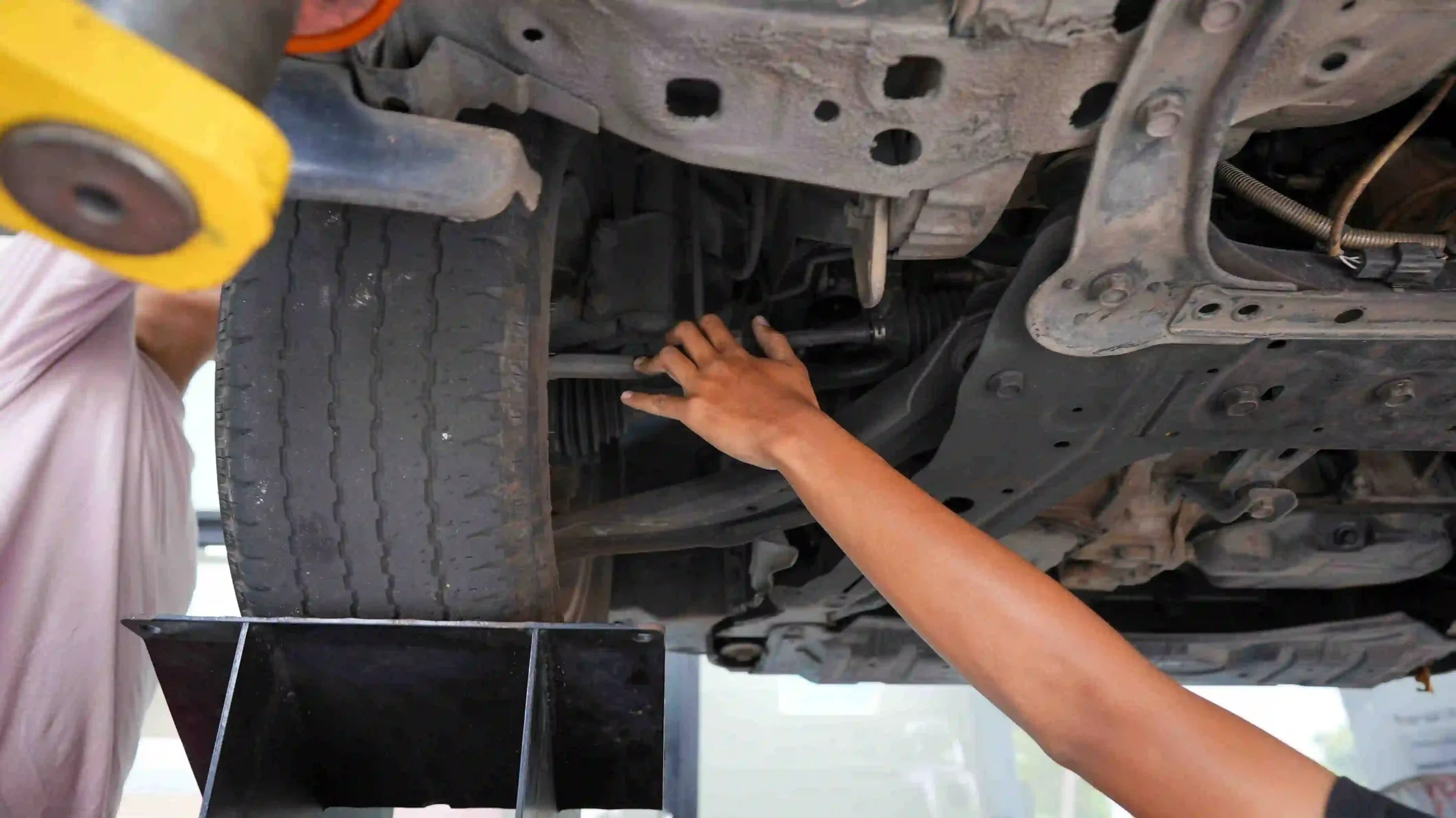 Bengkel Kaki Kaki Mobil Purwakarta (2) Bengkel Kaki Kaki Mobil Purwakarta (2)