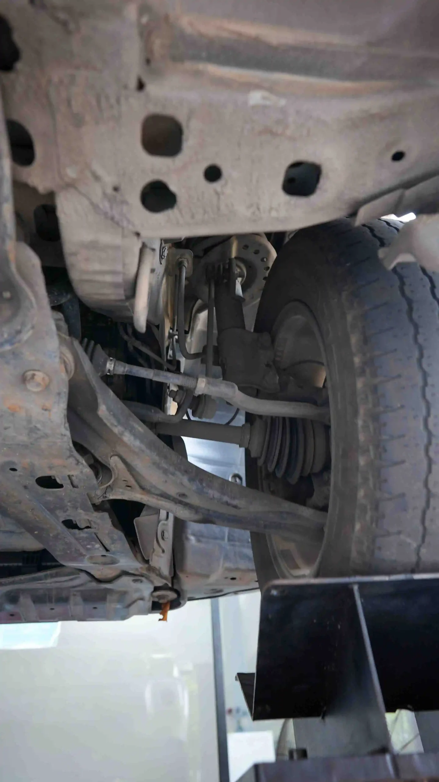 Bengkel Kaki Kaki Mobil Kalimantan Tengah (2) Bengkel Kaki Kaki Mobil Kalimantan Tengah (2)